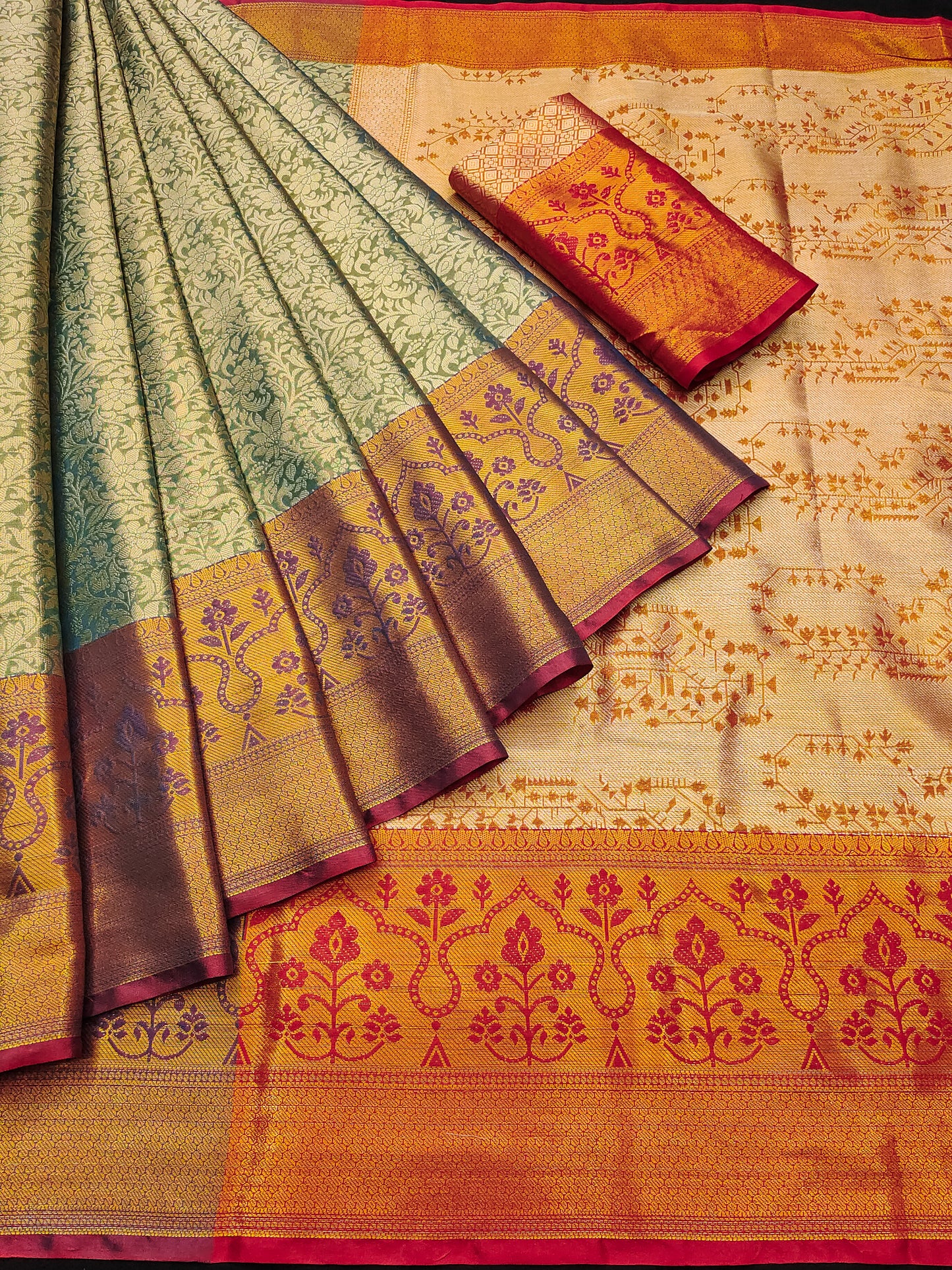 Premium Kanjivaram Banarasi Silk Saree – Traditional Bridal Wear