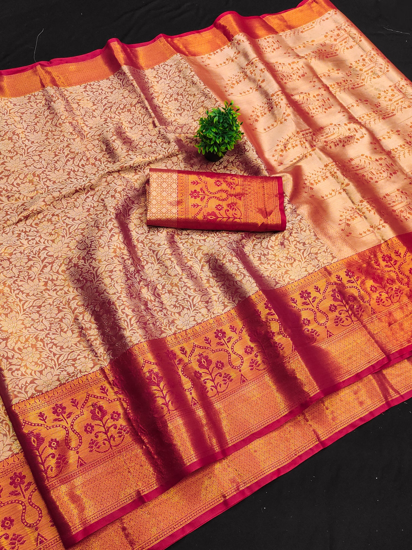 Premium Kanjivaram Banarasi Silk Saree – Traditional Bridal Wear