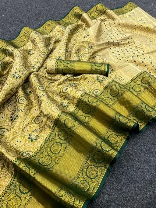 Elegant Pattu Green & Gold Kanchipuram Kanjivaram Silk Saree